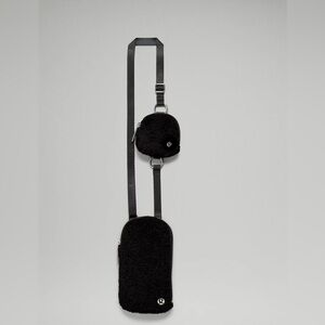 lululemon athletica Black Sherpa Crossbody Phone Case with Mini Pouch
